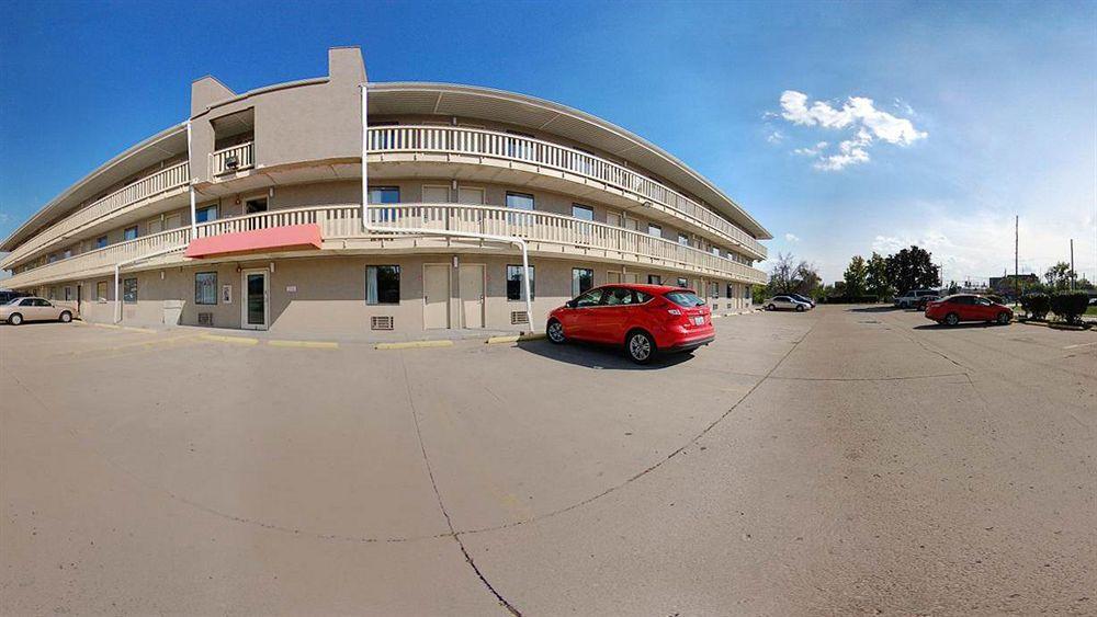Motel 6-Cincinnati, Oh Шаронвилл Экстерьер фото