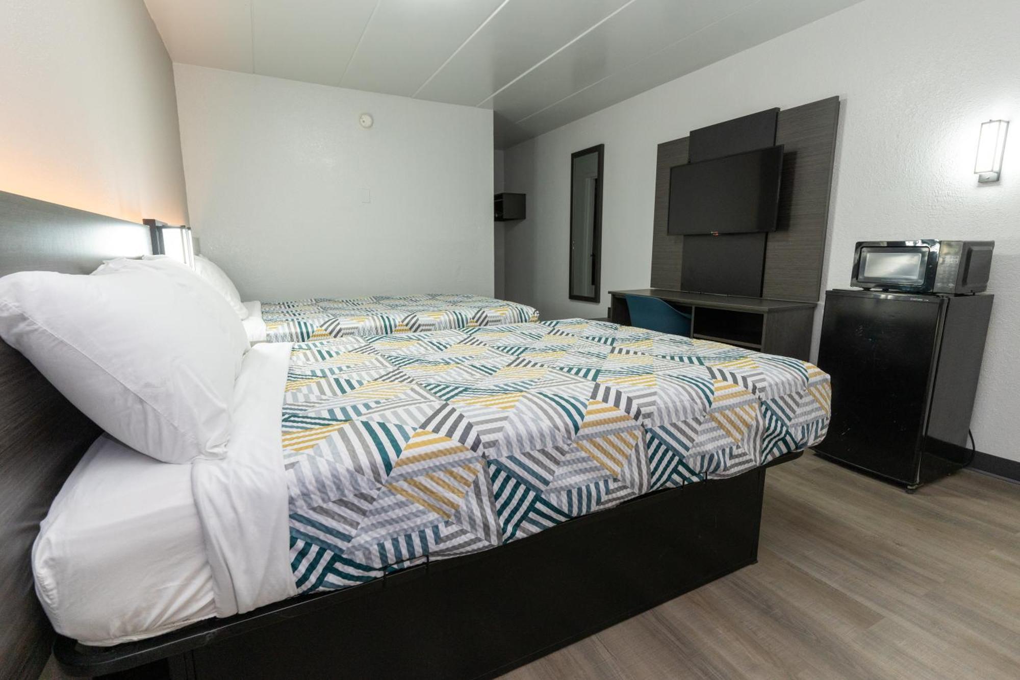 Motel 6-Cincinnati, Oh Шаронвилл Экстерьер фото