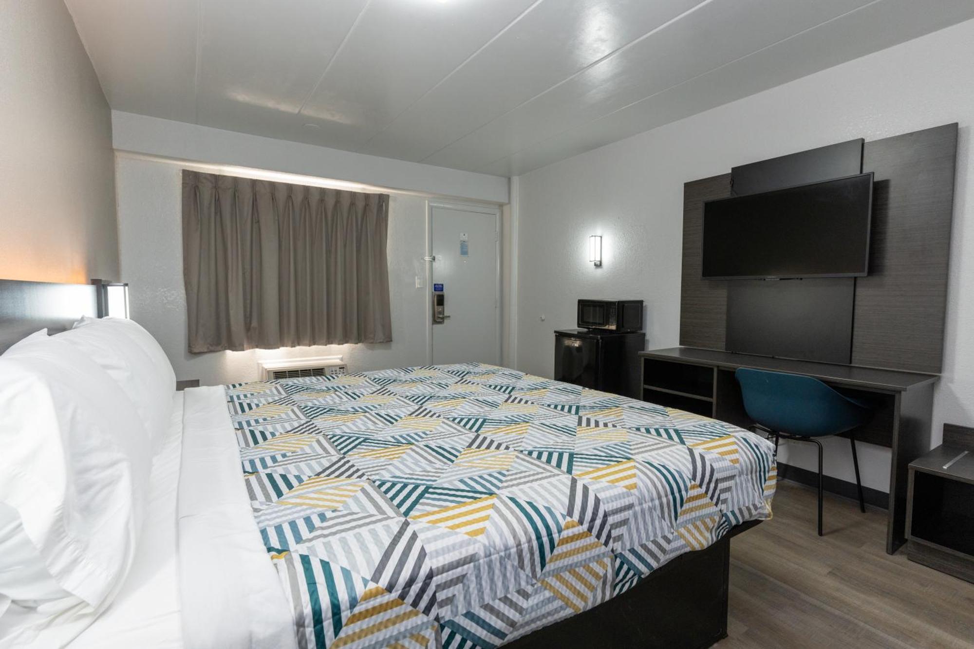 Motel 6-Cincinnati, Oh Шаронвилл Экстерьер фото