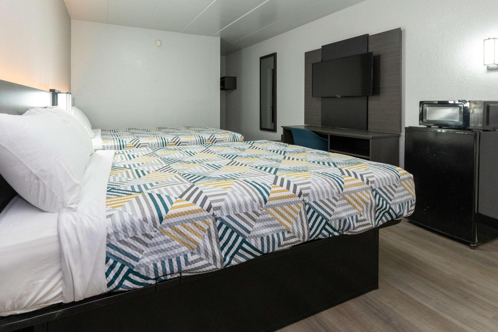 Motel 6-Cincinnati, Oh Шаронвилл Экстерьер фото